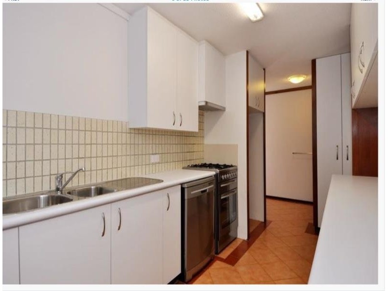 4/133 Fairway, Crawley WA 6009