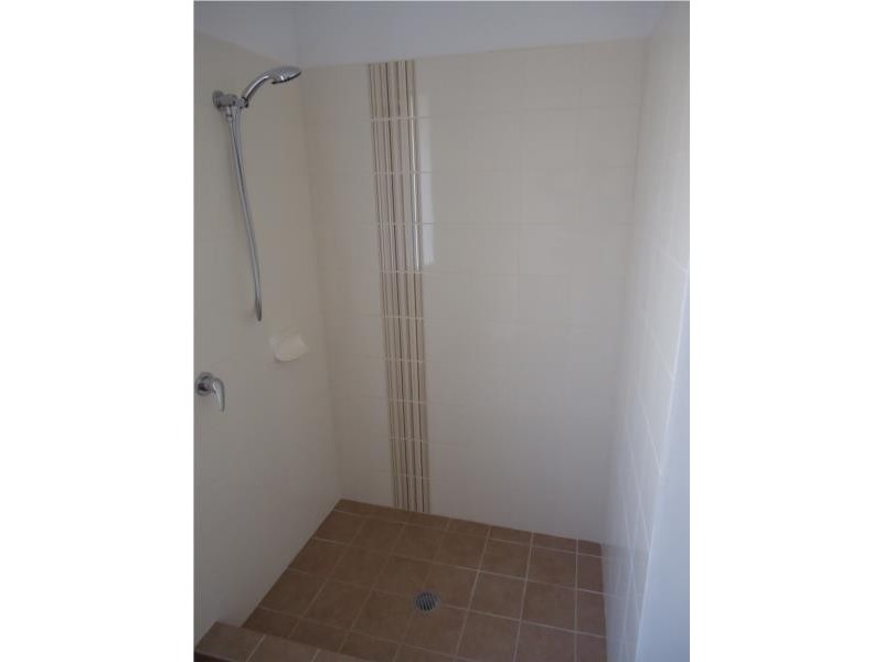 11 Narbonne Way, Piara Waters WA 6112