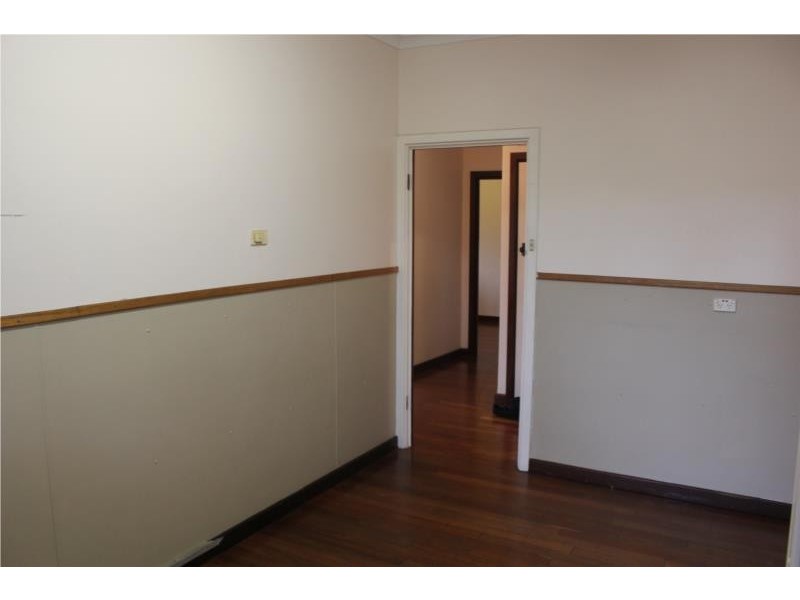 7 JAY STREET, Cloverdale WA 6105