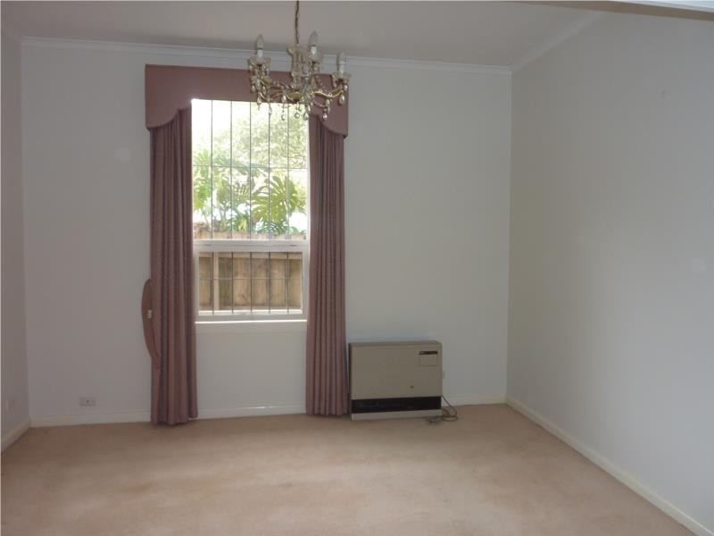 20 Dickens Street, Elwood VIC 3184