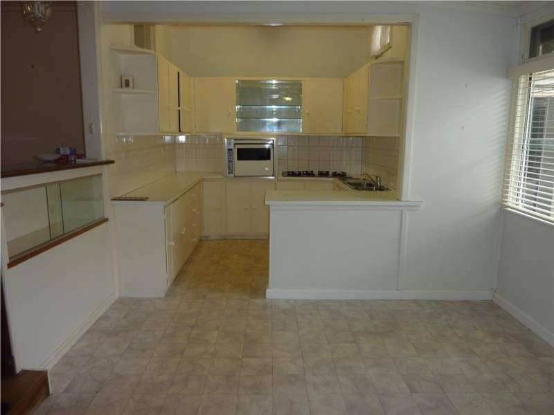 20 Dickens Street, Elwood VIC 3184