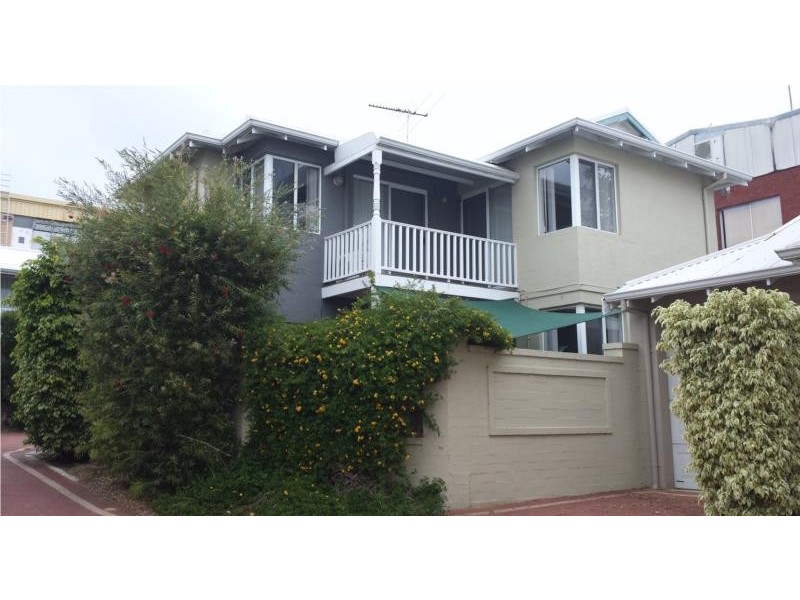 7/17 LAKE MONGER DRIVE, West Leederville WA 6007