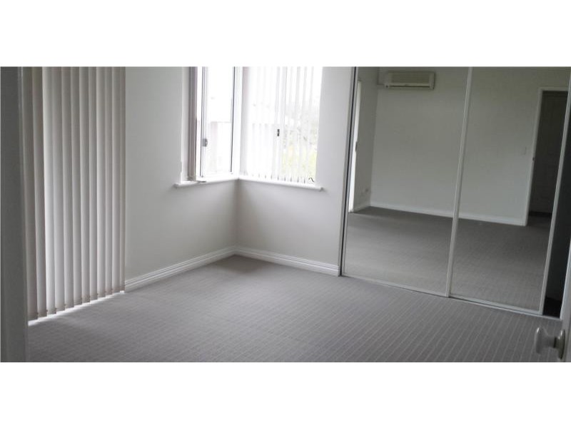 7/17 LAKE MONGER DRIVE, West Leederville WA 6007