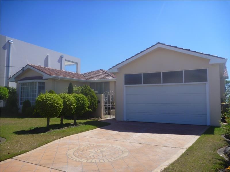 13 Lachlan Avenue, Sylvania Waters NSW 2224