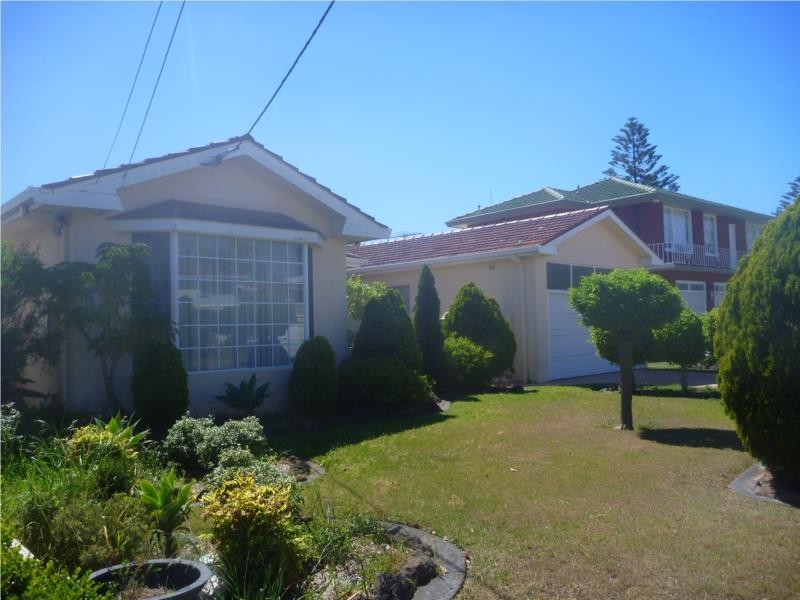 13 Lachlan Avenue, Sylvania Waters NSW 2224