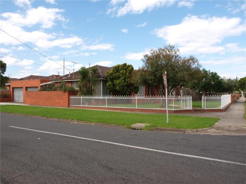 30 Duosa Road, Altona North VIC 3025