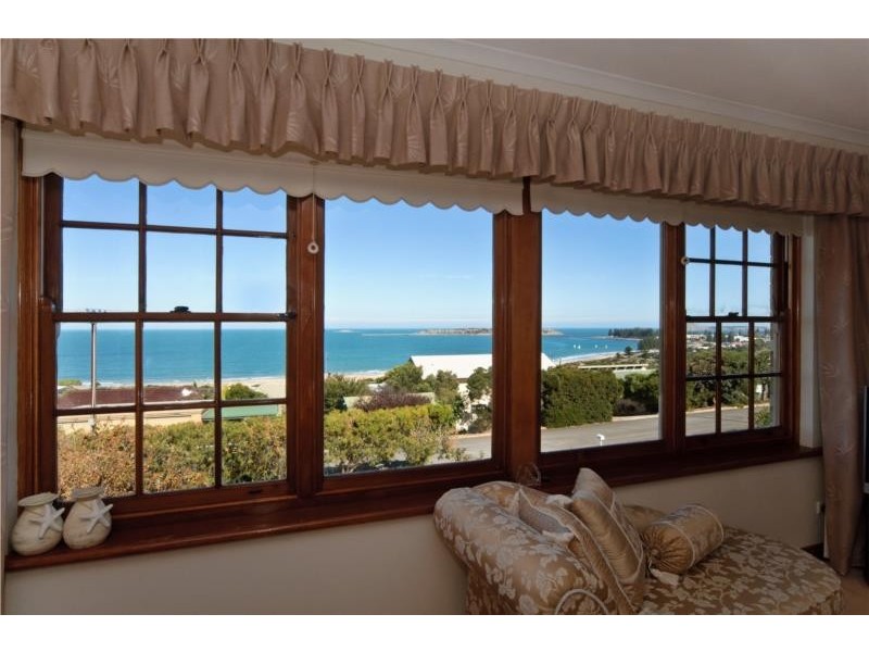 19 Bluffview Road, Mccracken SA 5211