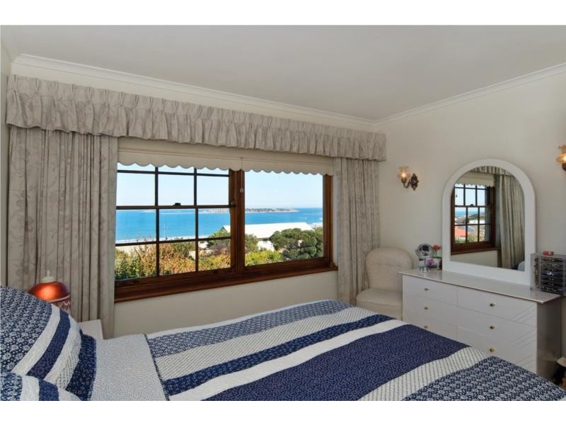 19 Bluffview Road, Mccracken SA 5211