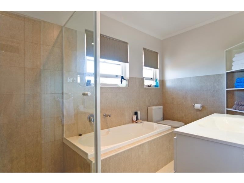 19 Bluffview Road, Mccracken SA 5211