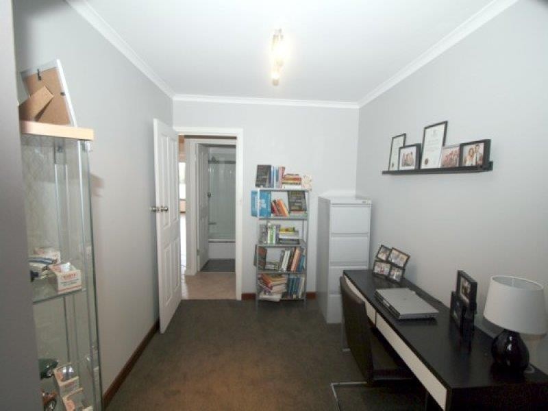 63 Penzance Street, Bassendean WA 6054