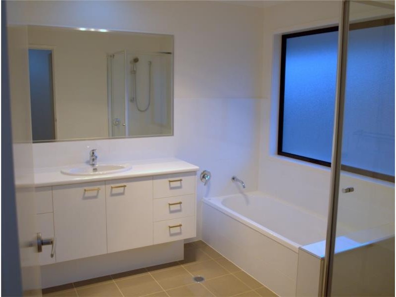 20 Cachet Court, Eight Mile Plains QLD 4113