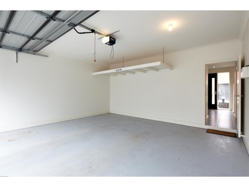 11 Harrys Lane, Clifton Hill VIC 3068