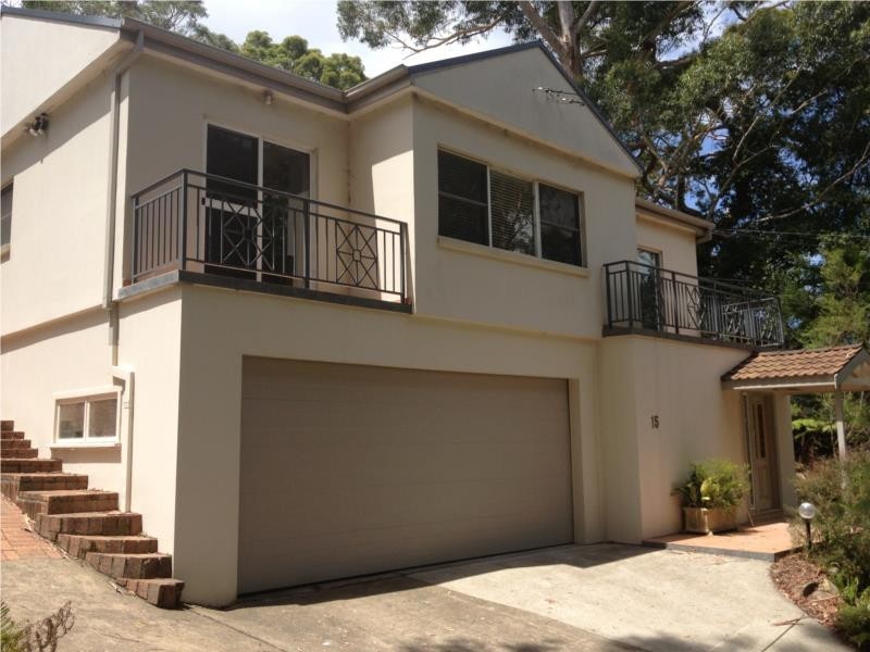15 Serpentine Road, Gymea Bay NSW 2227
