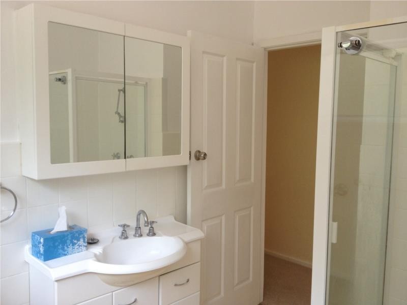 15 Serpentine Road, Gymea Bay NSW 2227