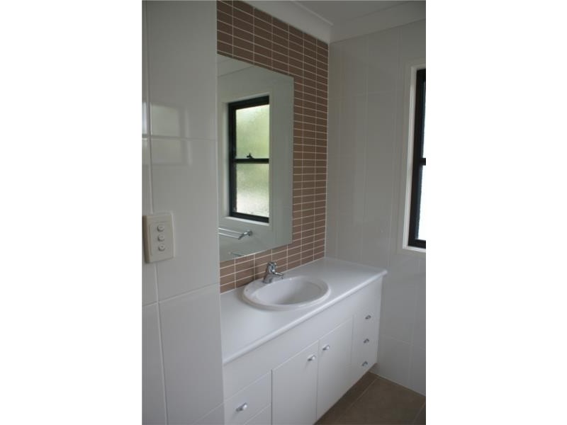 368 PINE RIDGE RD, Runaway Bay QLD 4216