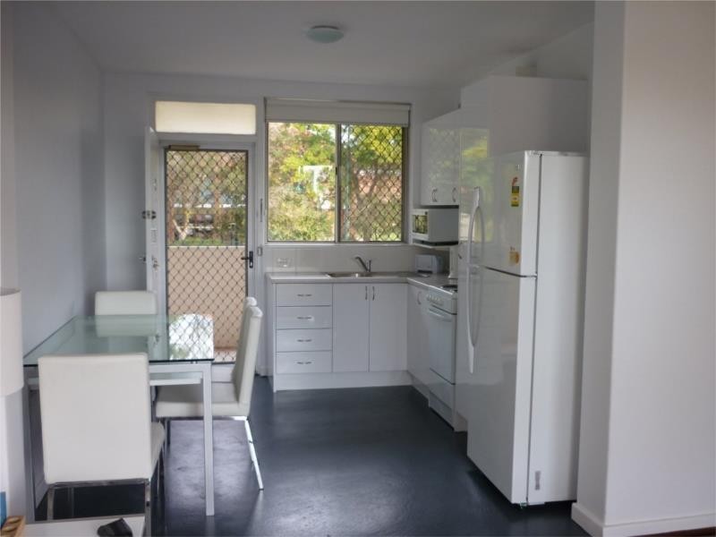 6/240 Mill Point Road, South Perth WA 6151