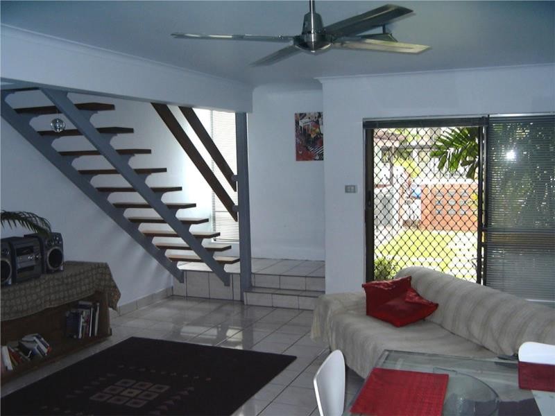 5/55 Mazlin Close, Edge Hill QLD 4870