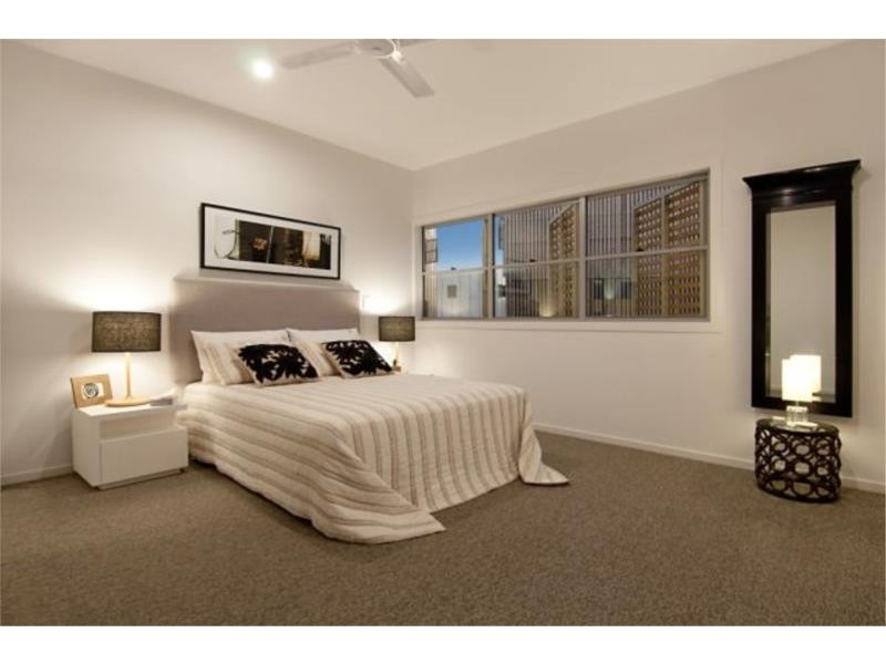 42 Boardwalk Boulevard, Mount Coolum QLD 4573