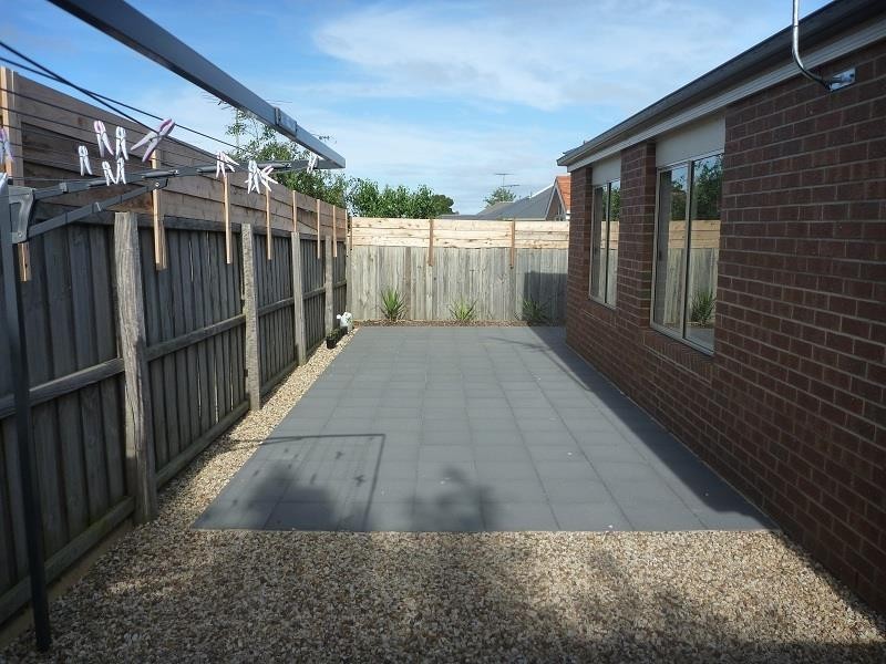 12 Watson Avenue, Belmont VIC 3216