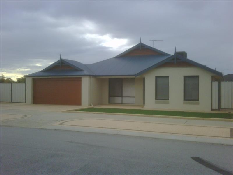 8 Cotter Loop, Success WA 6164