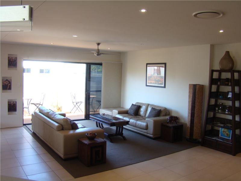 892 Suncoast Boulevard, Marcoola QLD 4564