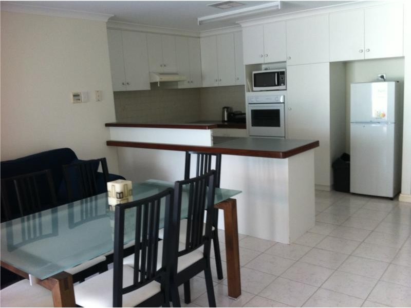 8 Farris Street, Innaloo WA 6018