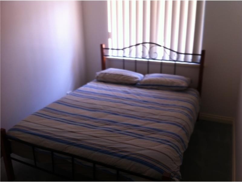 8 Farris Street, Innaloo WA 6018