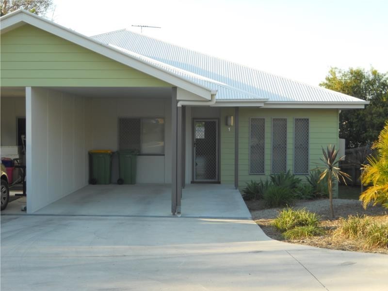 1/5 Phoenix Court, Churchill QLD 4305