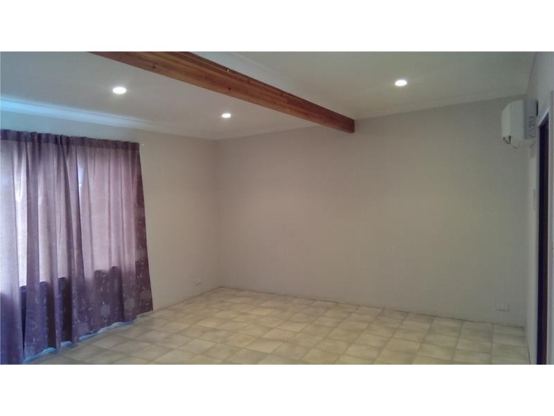 4 Netley Place, Armadale WA 6112