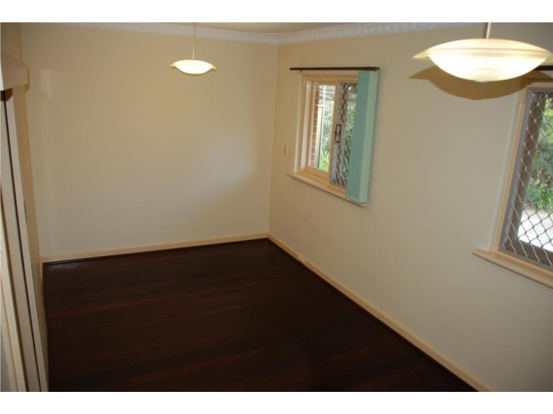 20 Mount View Terrace, Mount Pleasant WA 6153