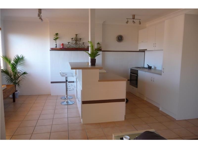 29/13-17 Brown Street, Labrador QLD 4215