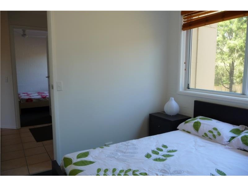 29/13-17 Brown Street, Labrador QLD 4215