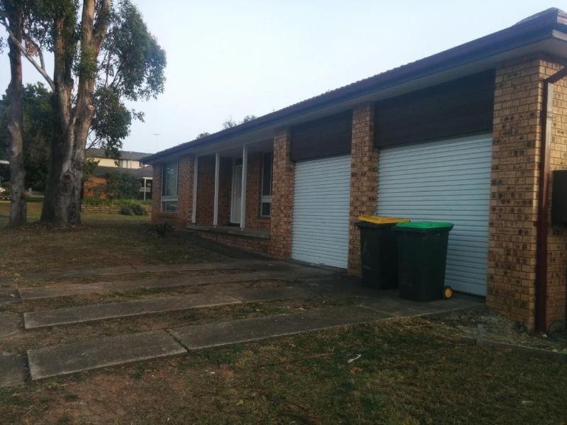 6 KUBOR STREET, Glenfield NSW 2167