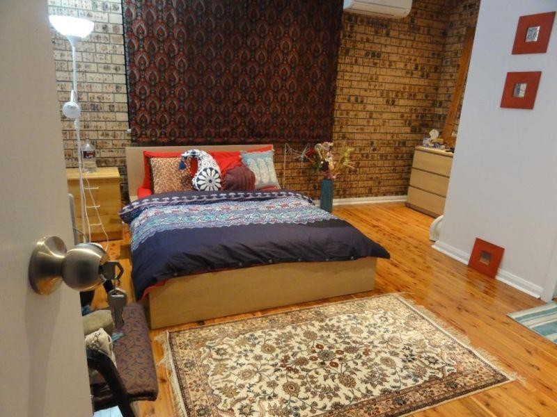 6 KUBOR STREET, Glenfield NSW 2167