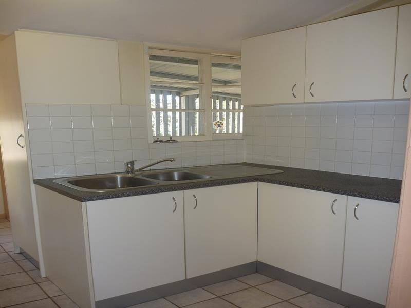 11 Elliott Street, Woolloongabba QLD 4102