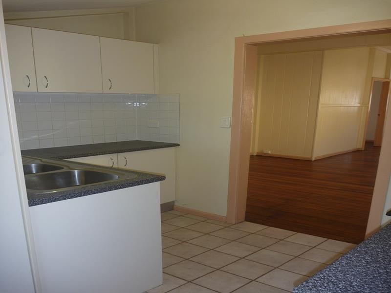 11 Elliott Street, Woolloongabba QLD 4102