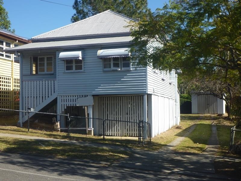 11 Elliott Street, Woolloongabba QLD 4102