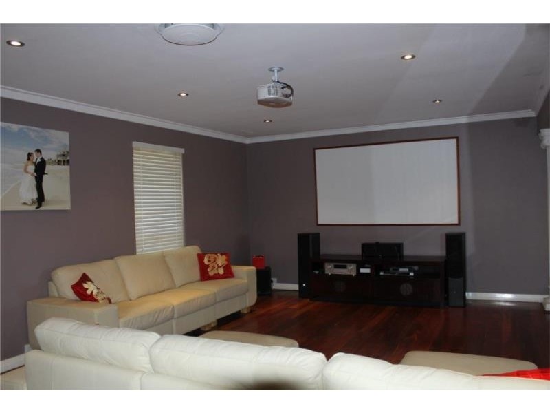 38 Dilkara Way, City Beach WA 6015