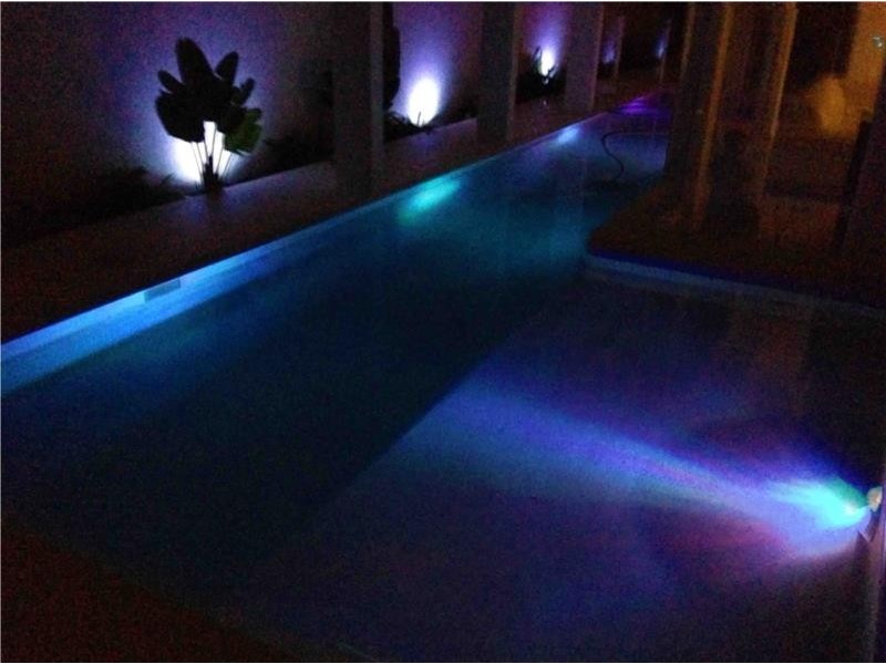 Broadbeach Waters QLD 4218