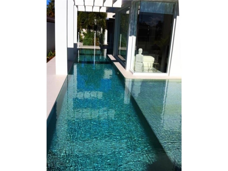 Broadbeach Waters QLD 4218