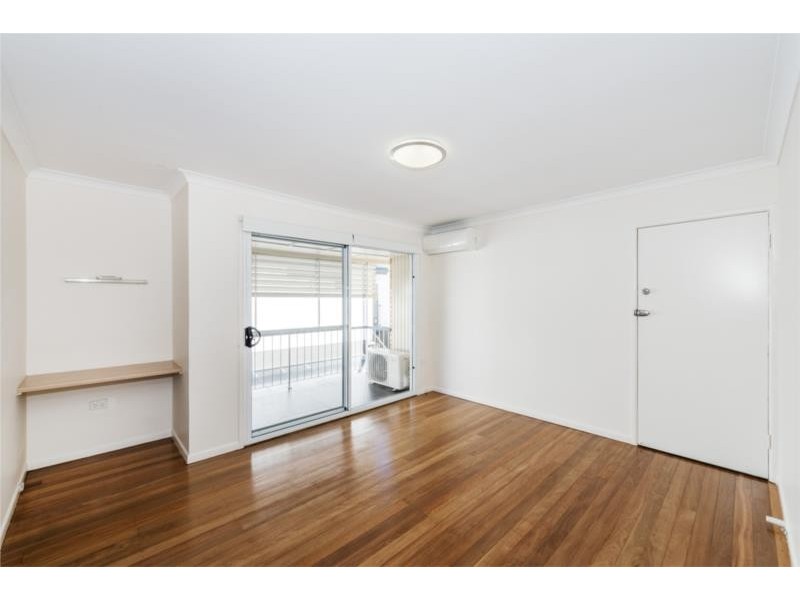 1/82 Martha Street, Camp Hill QLD 4152