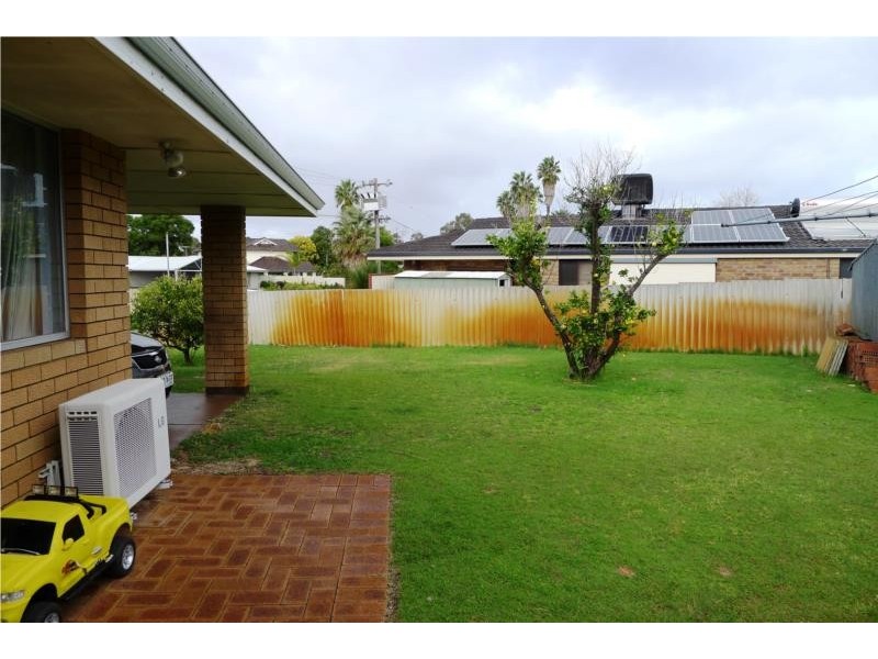 64 Endeavour Avenue, Bull Creek WA 6149