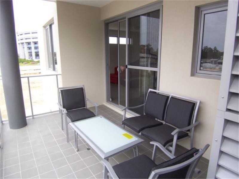 7/2 Bremer Promenade, East Perth WA 6004