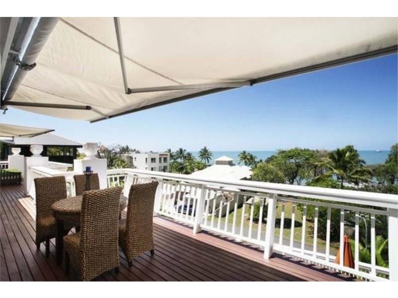 Trinity Beach QLD 4879