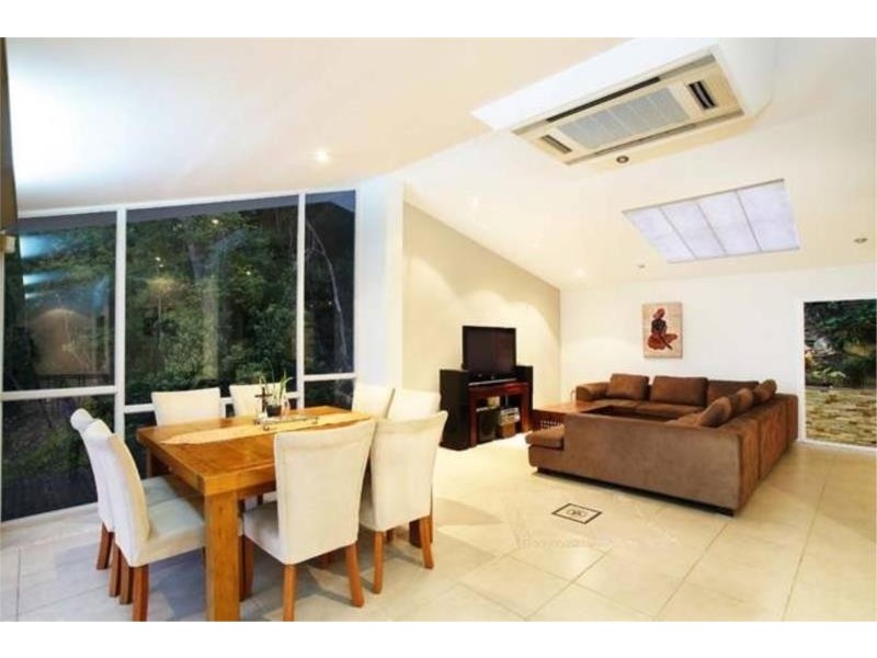 Trinity Beach QLD 4879