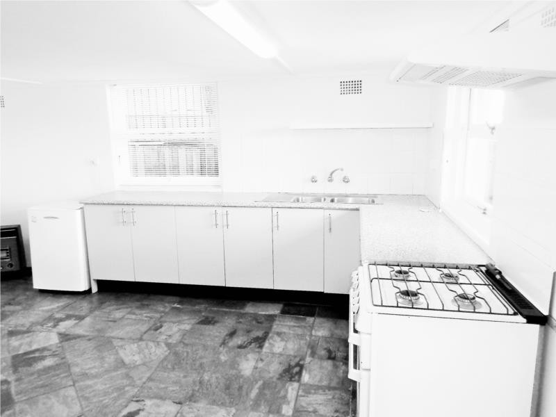 84A Whale Beach Road, Avalon NSW 2107