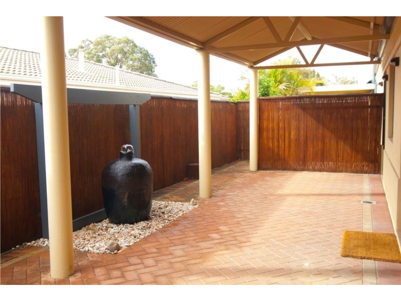 6/200 BURSLEM DRIVE, Maddington WA 6109