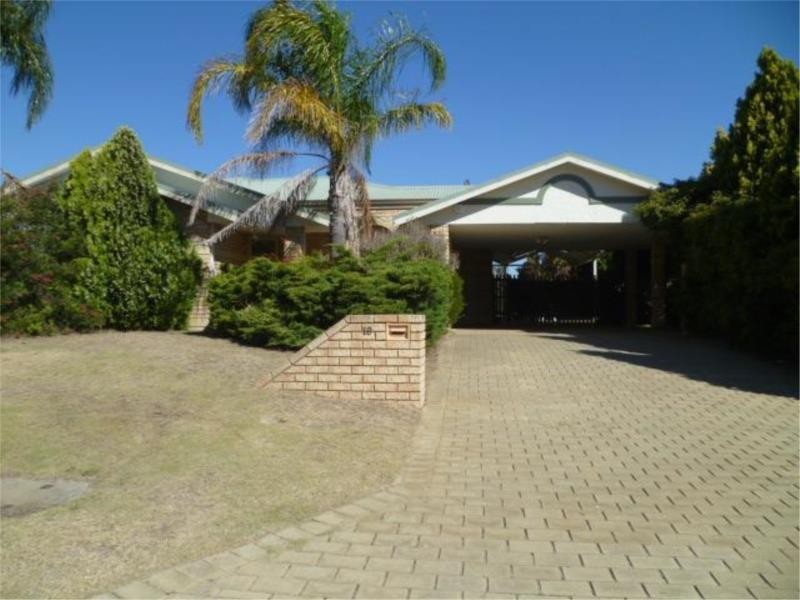 19 Jubaea Court, Canning Vale WA 6155
