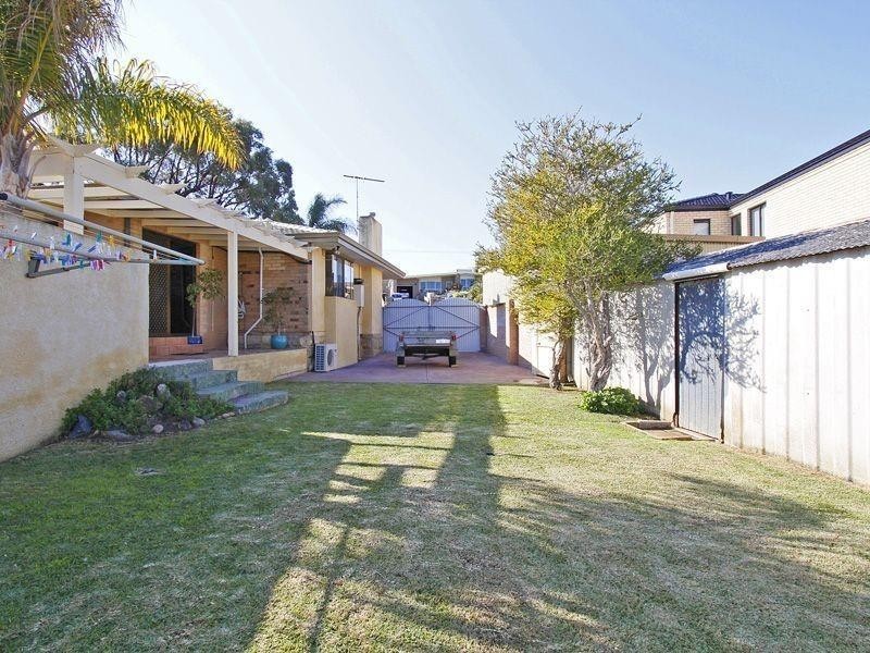 5 Tolley Court, Hamilton Hill WA 6163