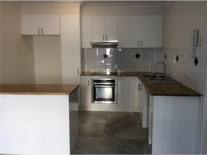 40 Little Norman St, Southport QLD 4215